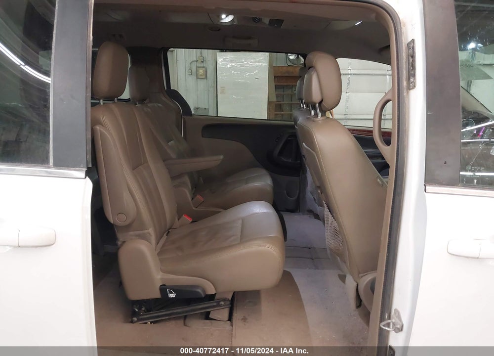 2016 CHRYSLER TOWN & COUNTRY TOURING VIN: 2C4RC1BG1GR186372