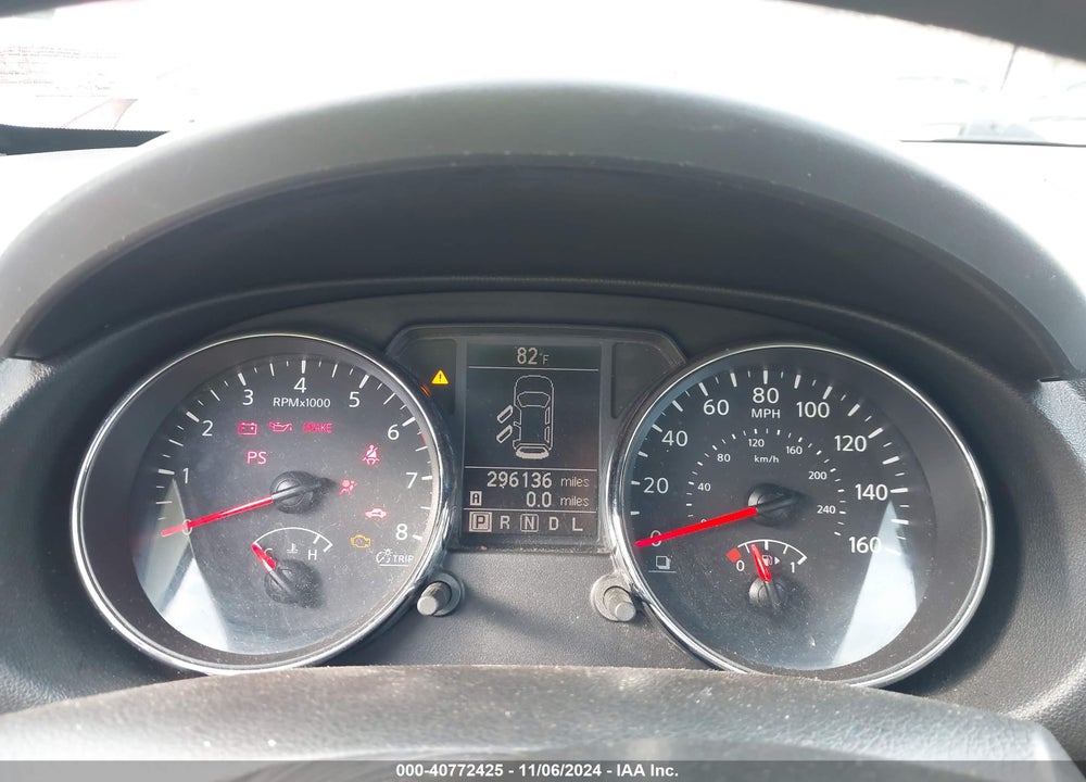 2011 NISSAN ROGUE S VIN: JN8AS5MT2BW180439