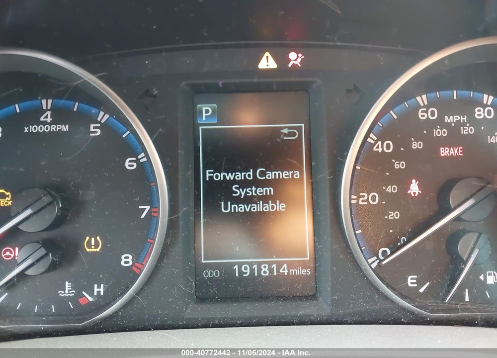 2018 TOYOTA RAV4 XLE VIN: 2T3WFREVXJW471054