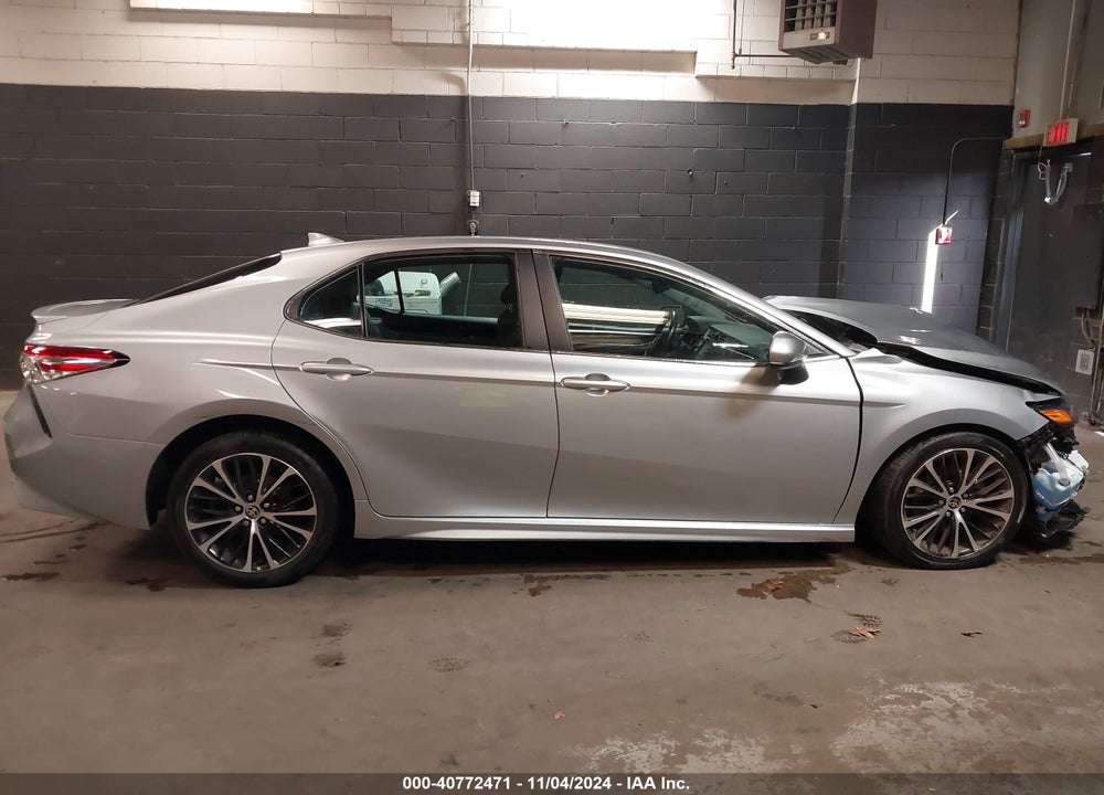 2020 TOYOTA CAMRY SE AWD VIN: 4T1G11BK5LU017854