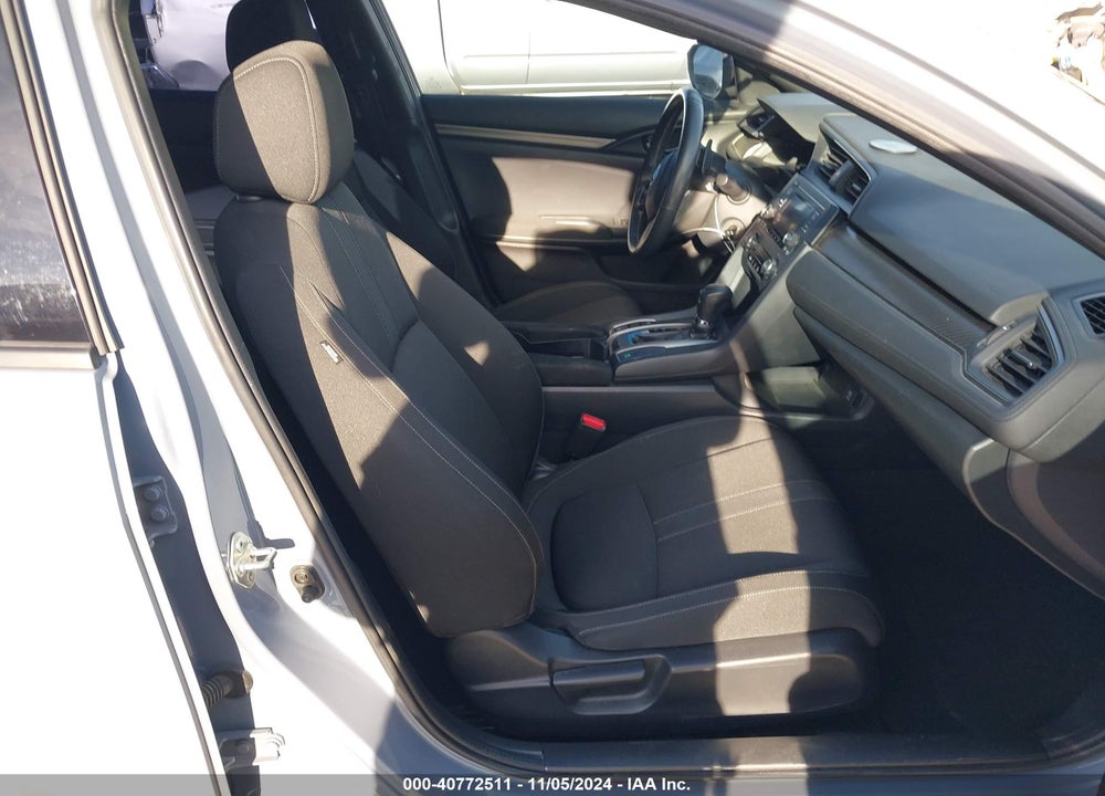 2018 HONDA CIVIC SPORT VIN: SHHFK7H43JU419188