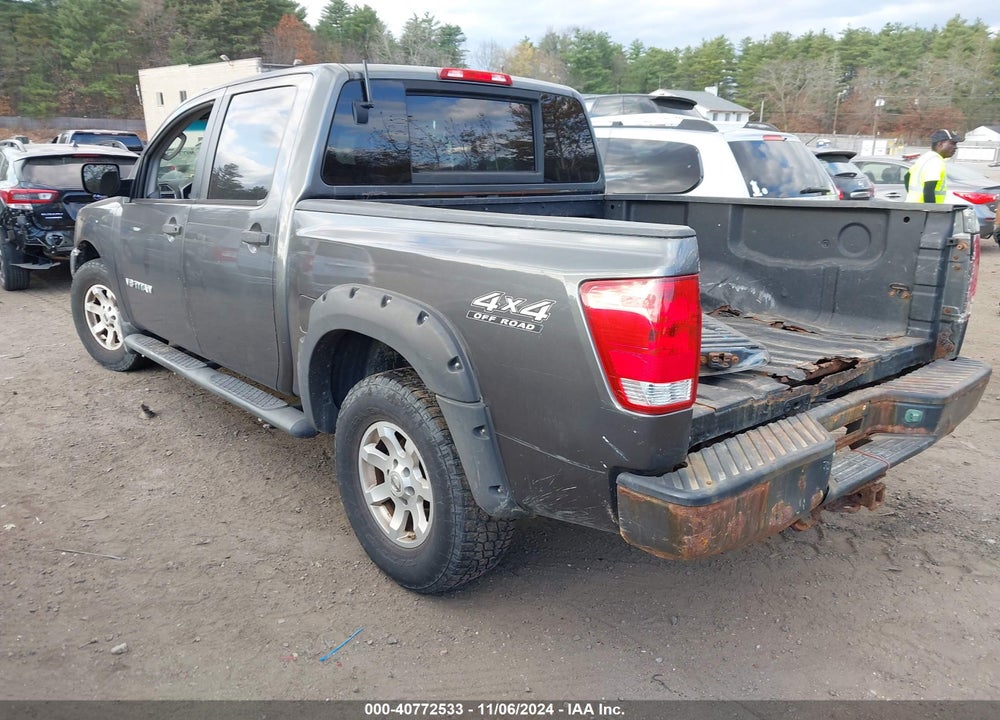 2005 NISSAN TITAN XE VIN: 1N6AA07B55N530562