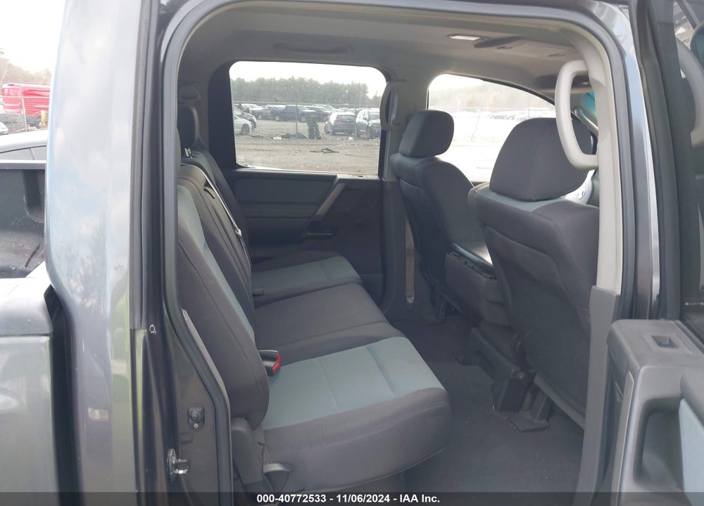 2005 NISSAN TITAN XE VIN: 1N6AA07B55N530562