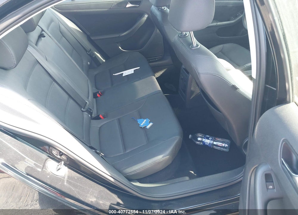 2011 VOLKSWAGEN JETTA 2.5L SE VIN: 3VWDZ7AJ2BM319730