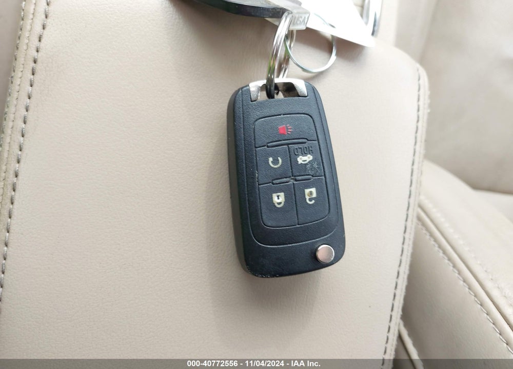 2010 BUICK LACROSSE CXS VIN: 1G4GE5EV7AF265106