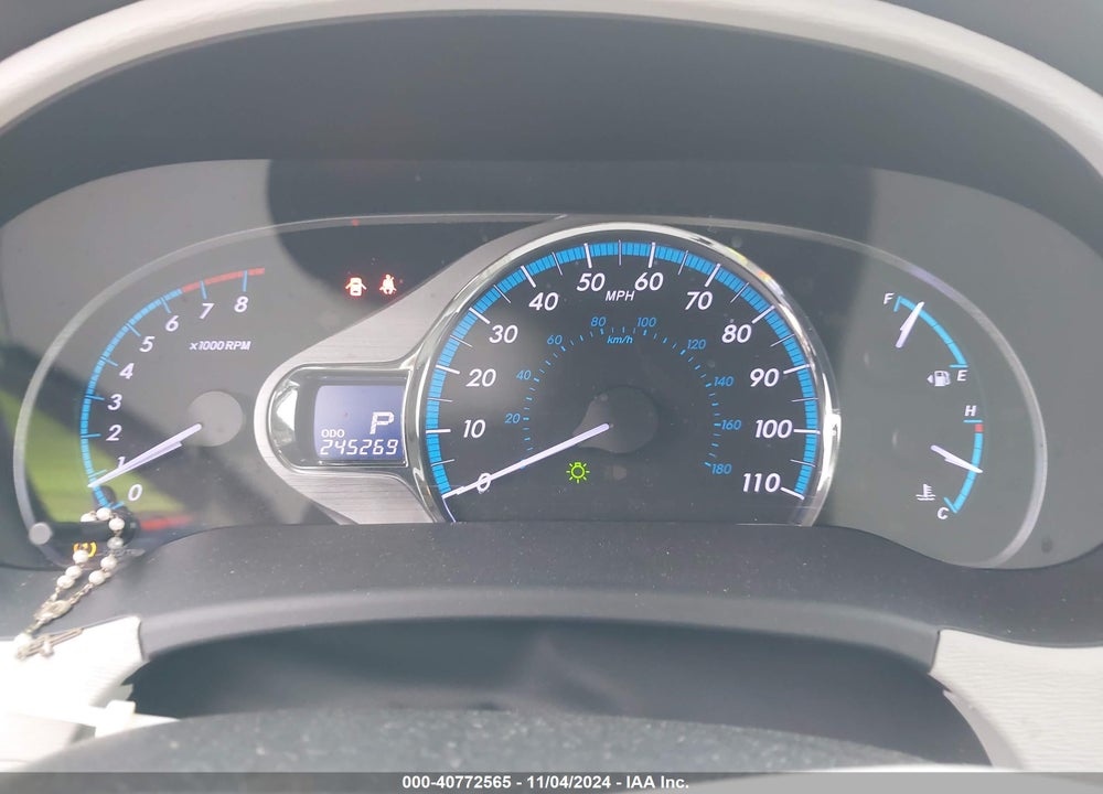 2011 TOYOTA SIENNA XLE V6 VIN: 5TDYK3DC8BS101967