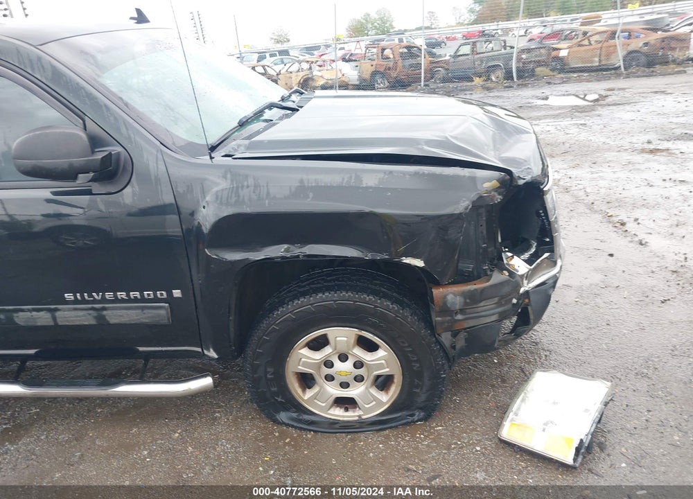 2009 CHEVROLET SILVERADO 1500 LT VIN: 2GCEK29J191108264