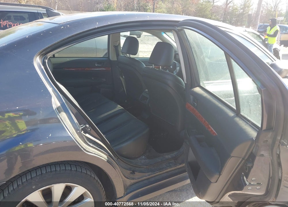 2011 SUBARU LEGACY 2.5I LIMITED VIN: 4S3BMBK66B3250483