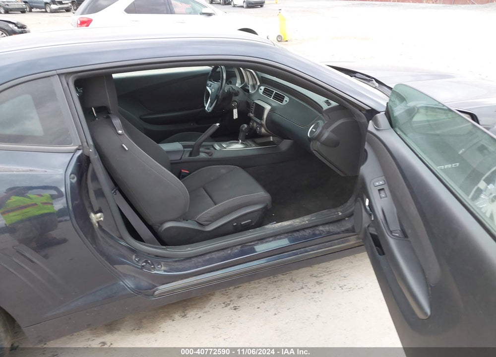 2014 CHEVROLET CAMARO VIN: 2G1FB1E35E9284454