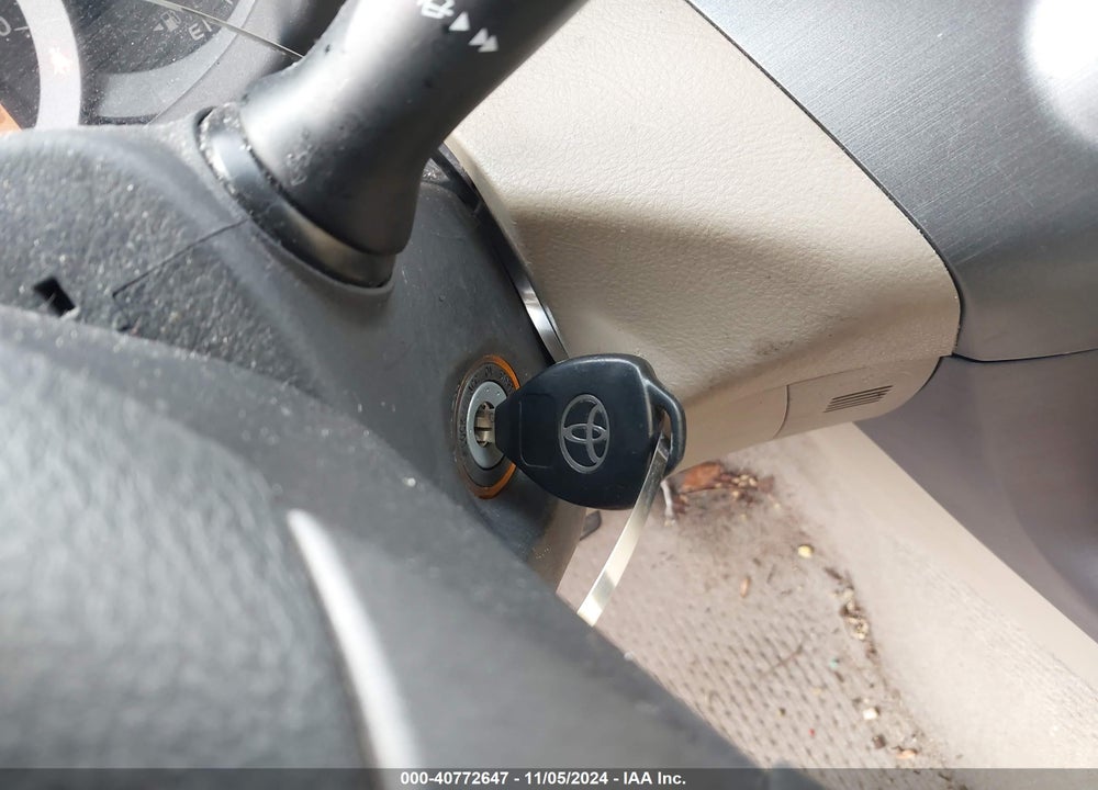2011 TOYOTA RAV4 VIN: 2T3BF4DV6BW147457