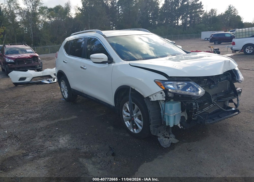 2015 NISSAN ROGUE SV VIN: 5N1AT2MTXFC884009