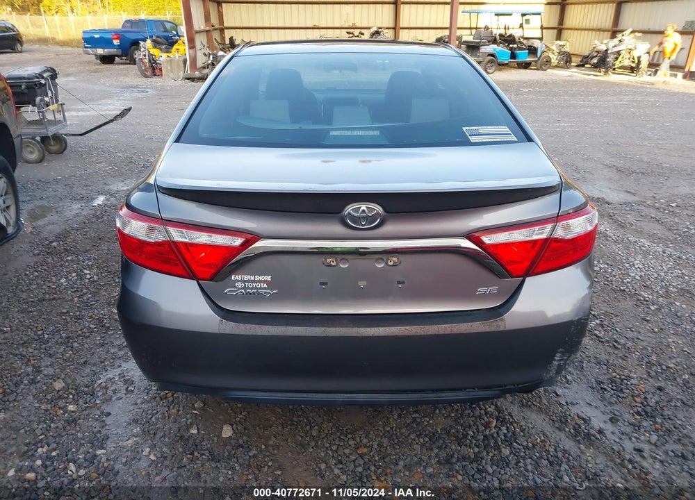 2015 TOYOTA CAMRY SE VIN: 4T1BF1FK4FU091681