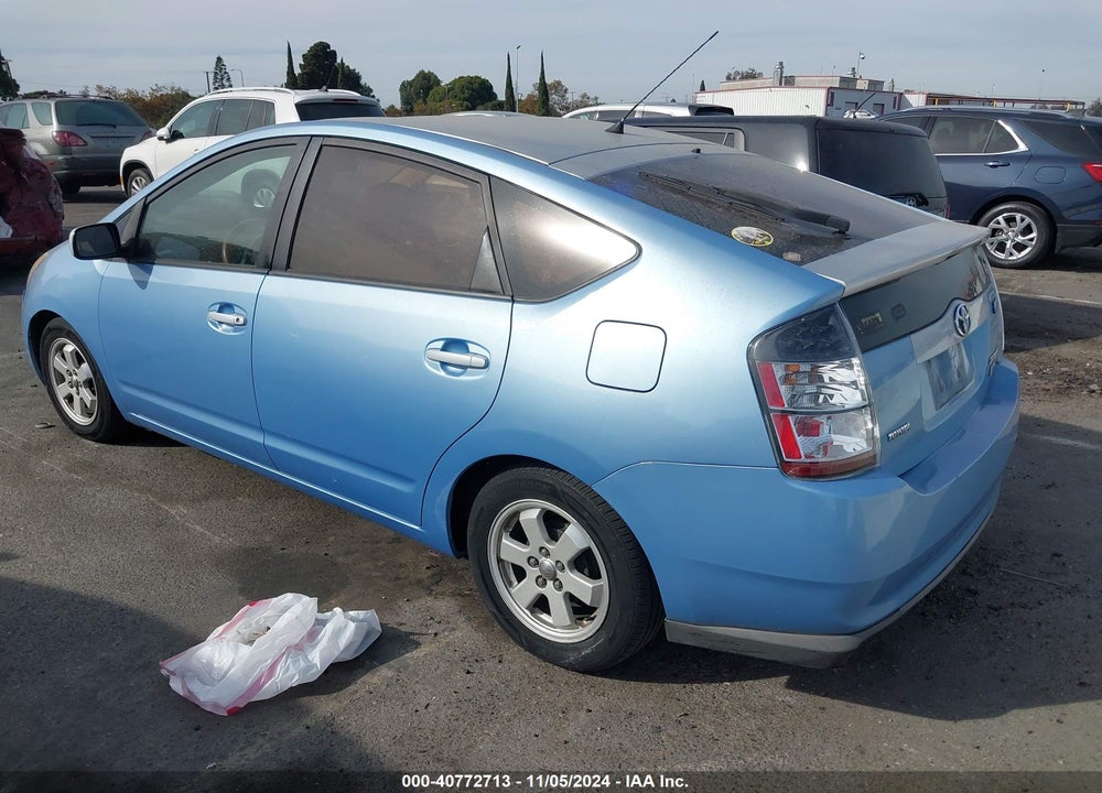 2005 TOYOTA PRIUS VIN: JTDKB20U153113334