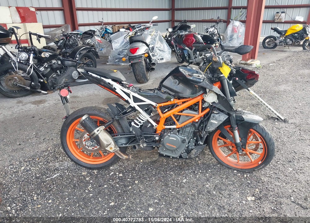 2018 KTM 390 DUKE VIN: MD2JPJ400JC281369