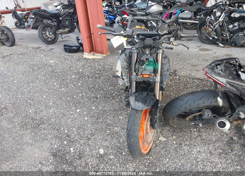 2018 KTM 390 DUKE VIN: MD2JPJ400JC281369