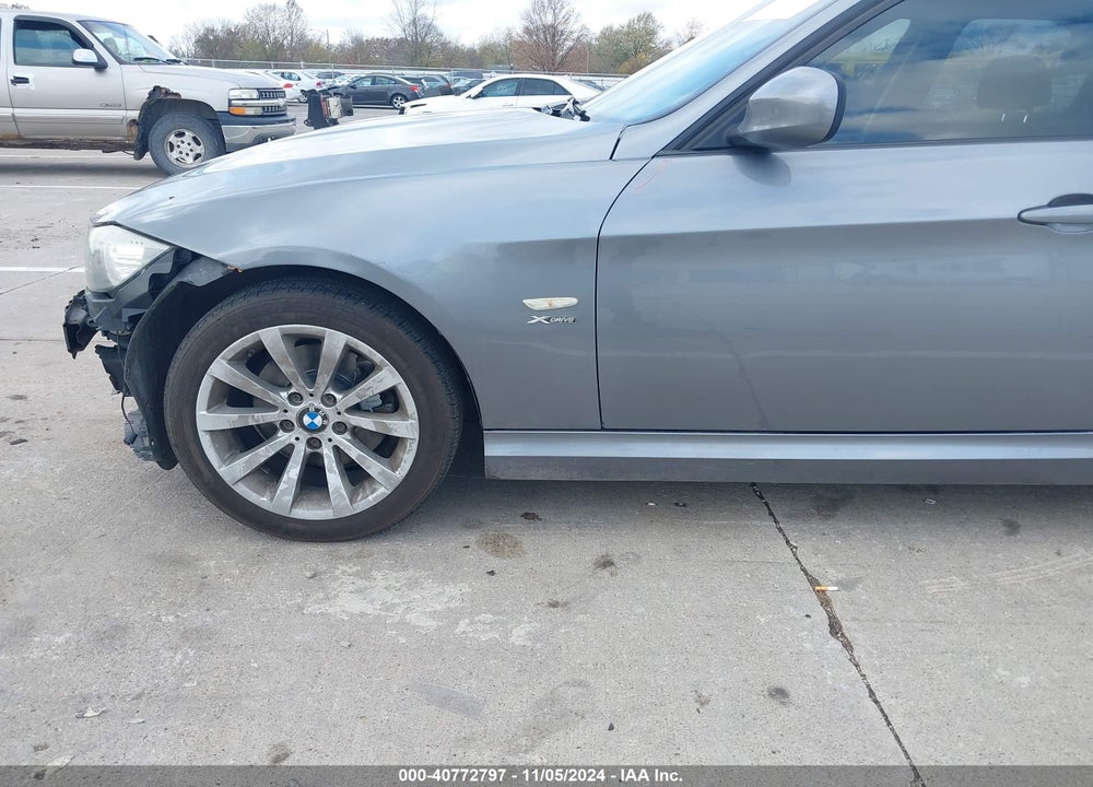 2011 BMW 328I XDRIVE VIN: WBAPK7G54BNN87082