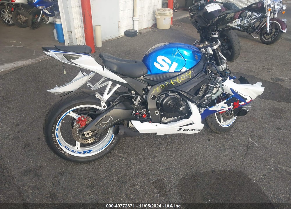 2013 SUZUKI GSX-R600 VIN: JS1GN7FA5D2100723