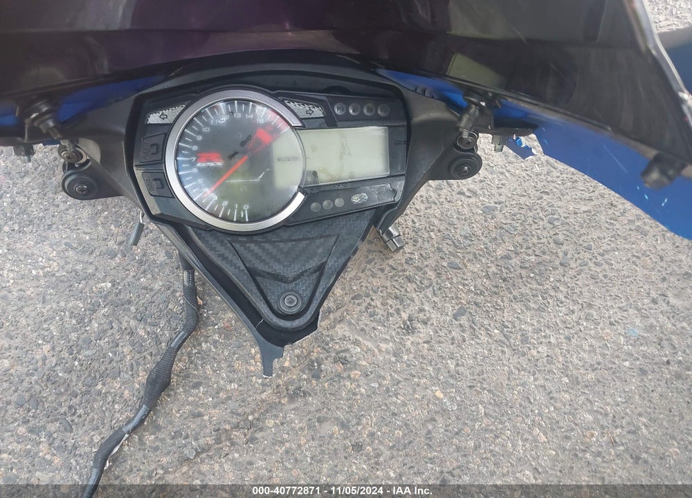2013 SUZUKI GSX-R600 VIN: JS1GN7FA5D2100723