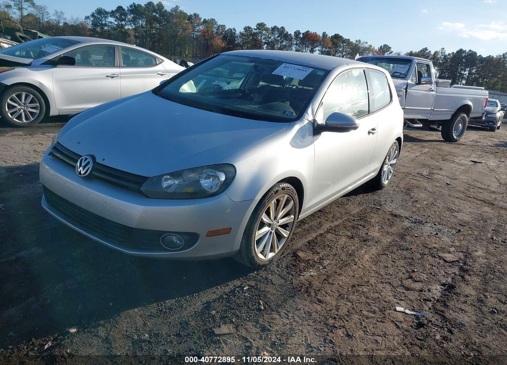 2013 VOLKSWAGEN GOLF 2.0L TDI 2-DOOR VIN: WVWMM7AJ6DW085788