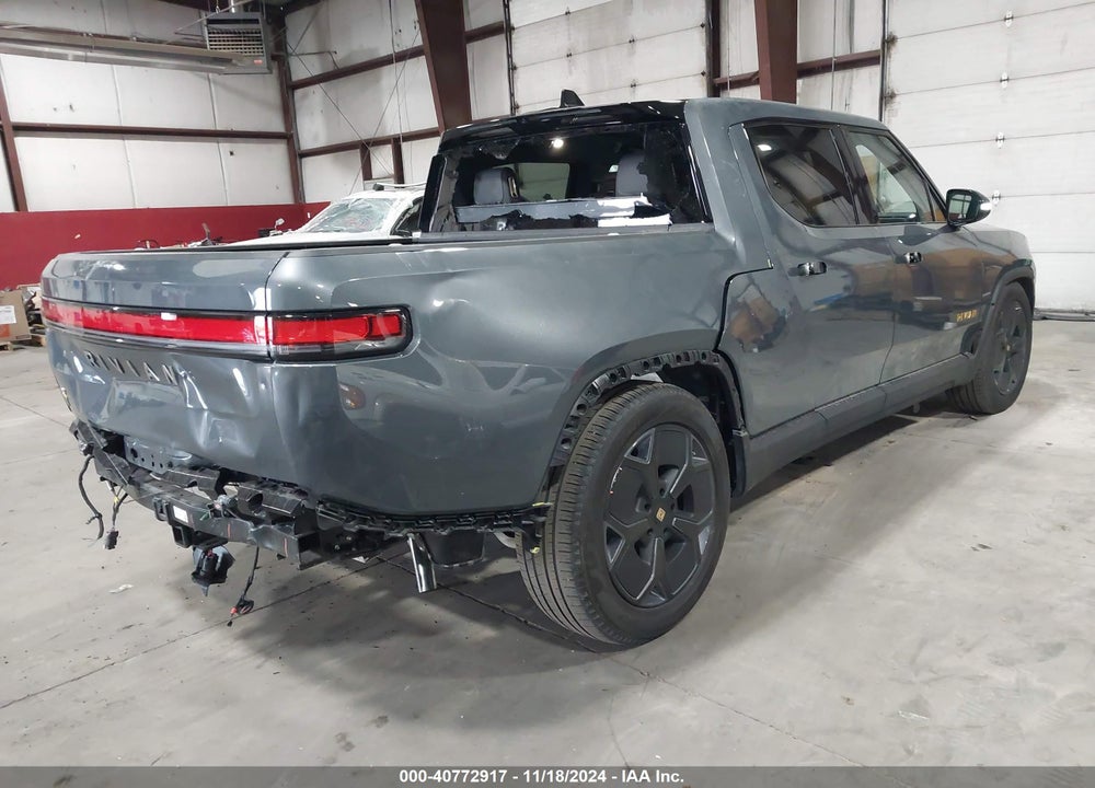 2022 RIVIAN R1T ADVENTURE VIN: 7FCTGAAA6NN016245