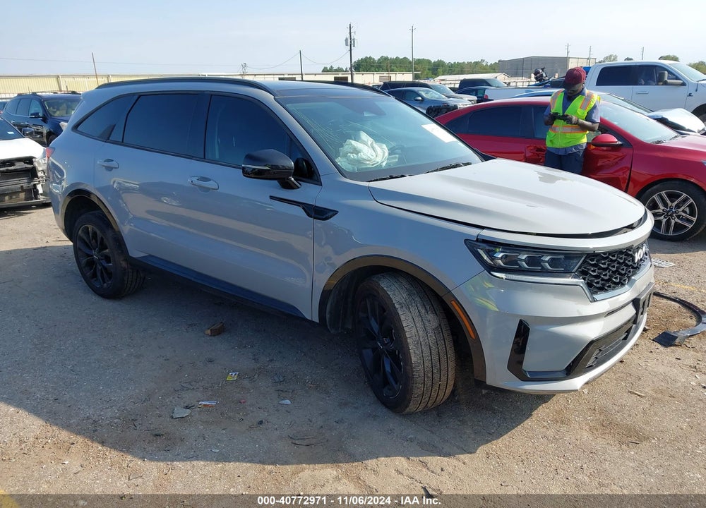 2022 KIA SORENTO SX VIN: 5XYRKDLF7NG103247