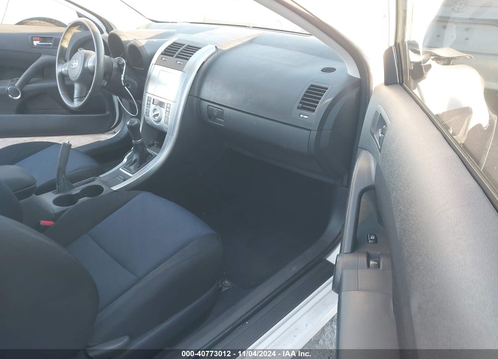 2006 SCION TC VIN: JTKDE177560084555