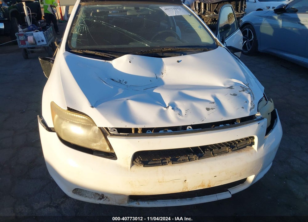 2006 SCION TC VIN: JTKDE177560084555