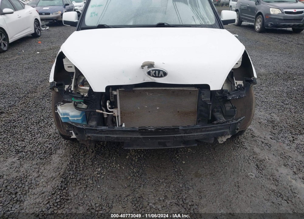 2013 KIA SOUL VIN: KNDJT2A57D7758951