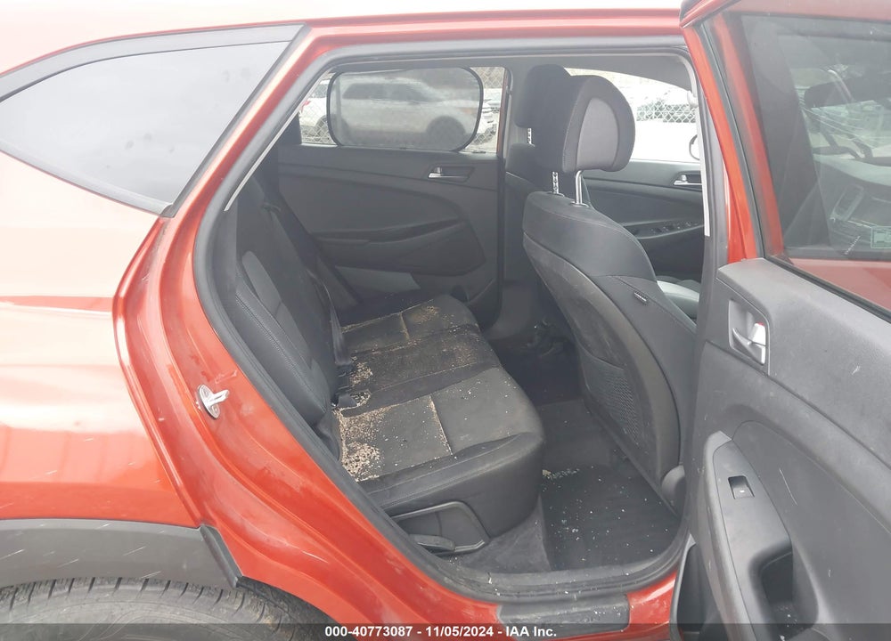2016 HYUNDAI TUCSON SE VIN: KM8J3CA46GU212835