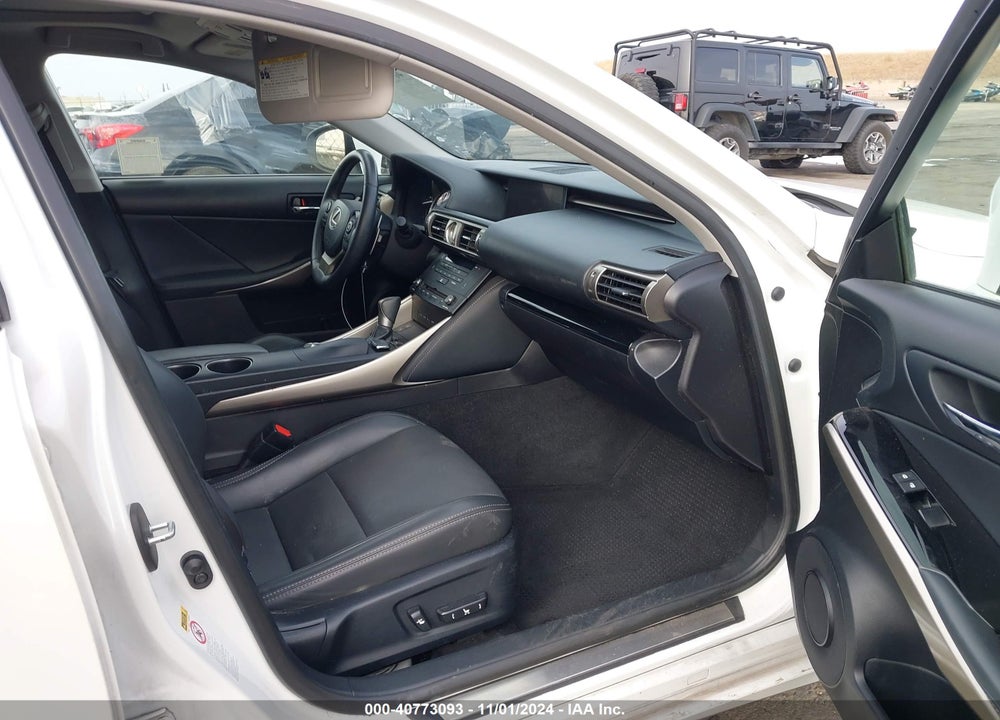 2015 LEXUS IS 250 VIN: JTHBF1D27F5055760