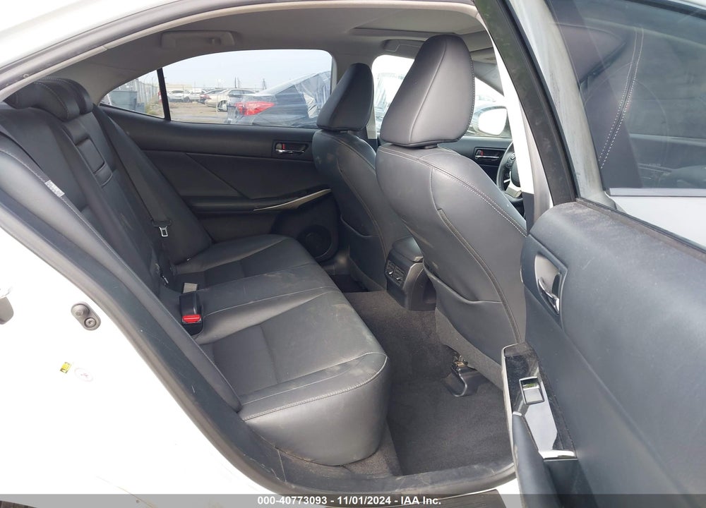 2015 LEXUS IS 250 VIN: JTHBF1D27F5055760