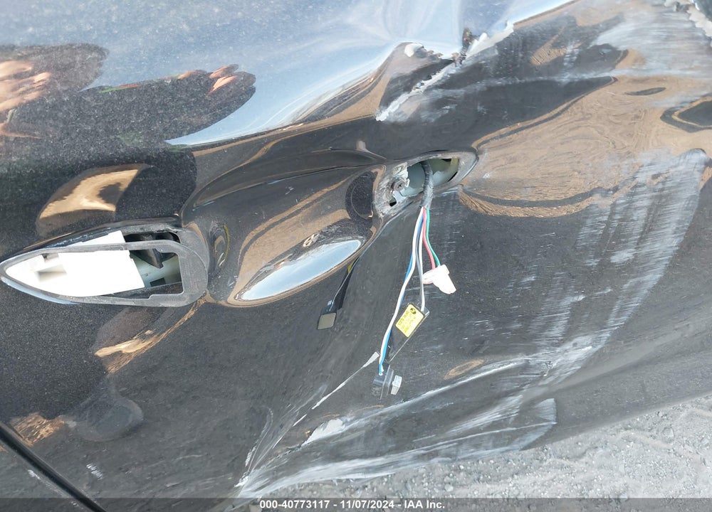 2021 GENESIS G70 VIN: KMTG34LA0MU075427