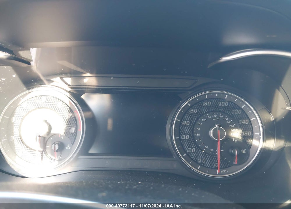 2021 GENESIS G70 VIN: KMTG34LA0MU075427