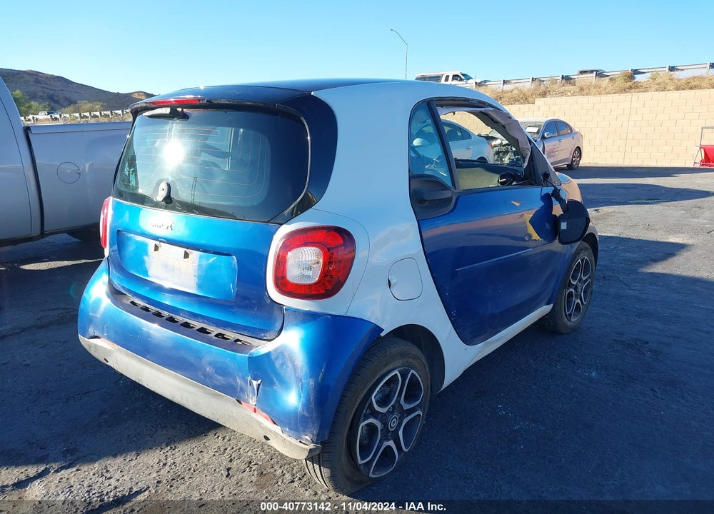 2016 SMART FORTWO PASSION/PRIME/PROXY/PURE VIN: WMEFJ5DA6GK056001