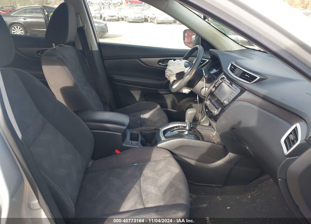 2016 NISSAN ROGUE SV VIN: KNMAT2MV3GP626415