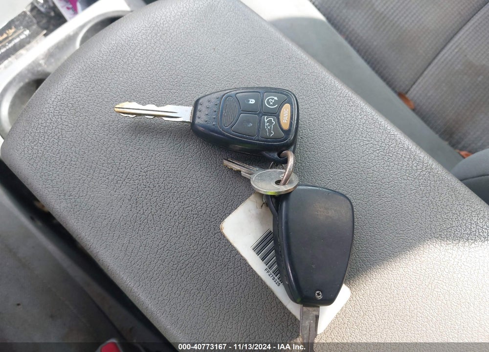 2007 DODGE DURANGO SLT VIN: 1D8HD48267F555449