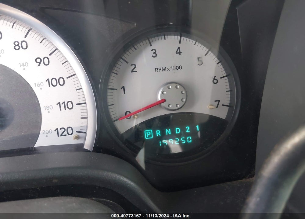 2007 DODGE DURANGO SLT VIN: 1D8HD48267F555449