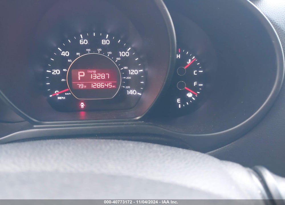 2016 KIA SOUL VIN: KNDJN2A26G7331961