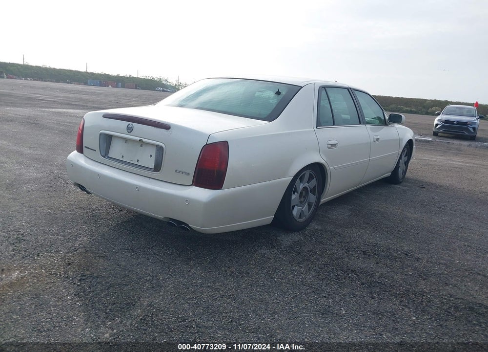2001 CADILLAC DEVILLE DTS VIN: 1G6KF57981U299341