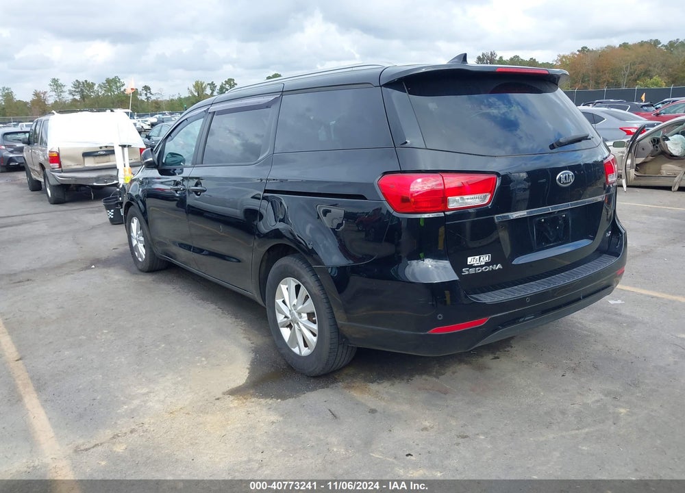 2017 KIA SEDONA LX VIN: KNDMB5C11H6305111