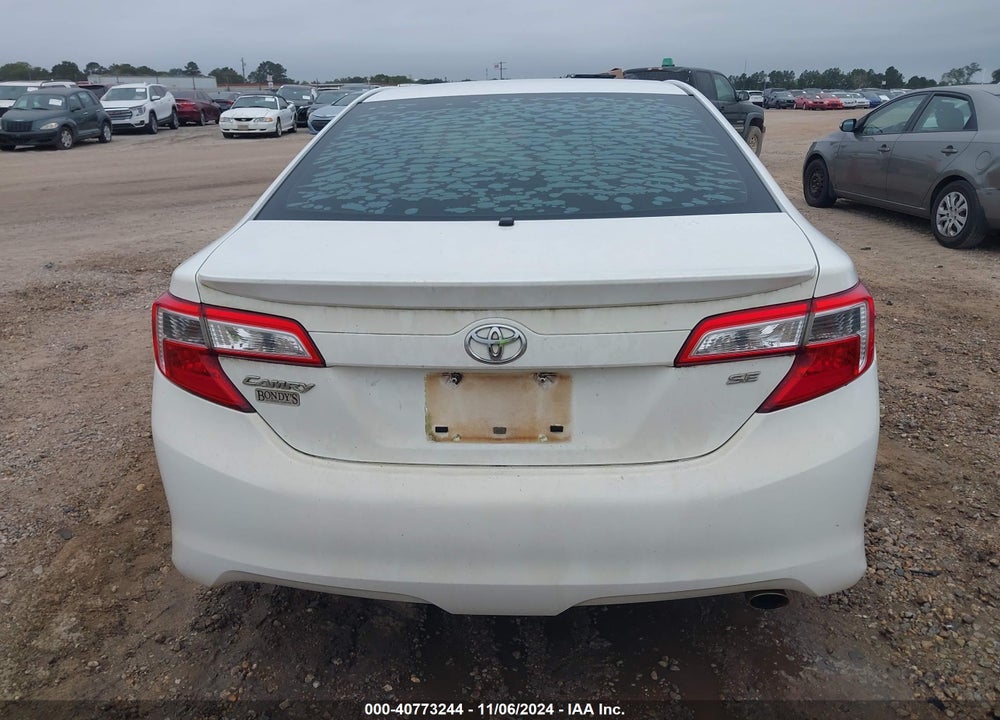 2014 TOYOTA CAMRY SE SPORT VIN: 4T1BF1FKXEU732850