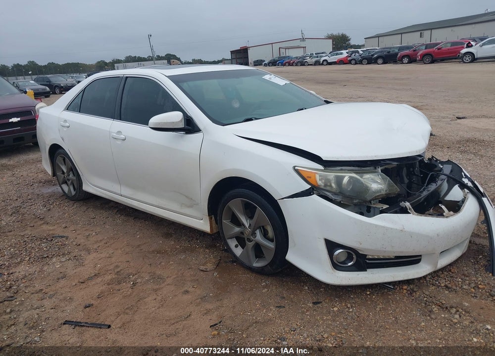 2014 TOYOTA CAMRY SE SPORT VIN: 4T1BF1FKXEU732850