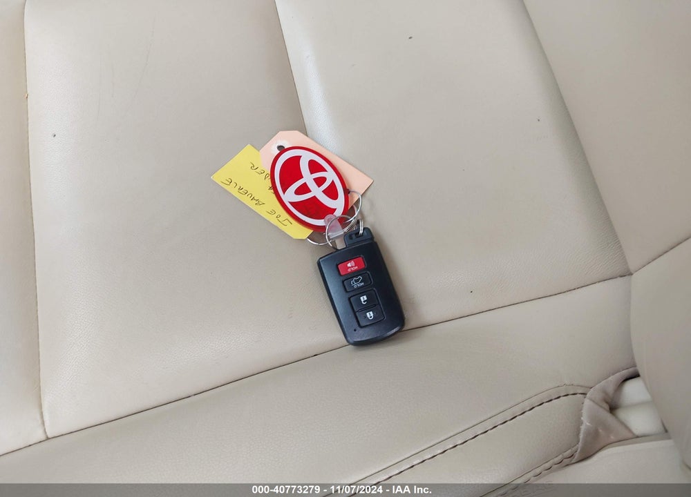 2019 TOYOTA HIGHLANDER XLE VIN: 5TDJZRFH0KS617099