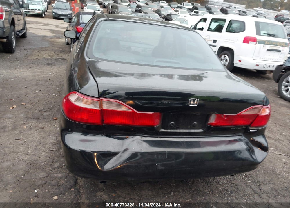 1999 HONDA ACCORD EX V6 VIN: 1HGCG1652XA039437