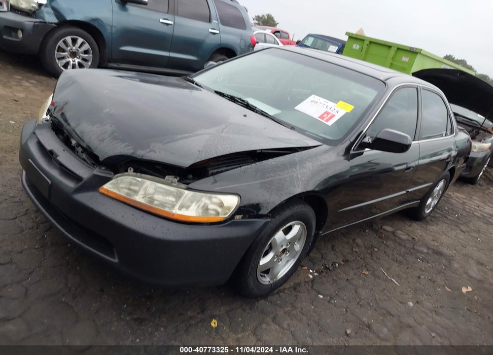 1999 HONDA ACCORD EX V6 VIN: 1HGCG1652XA039437