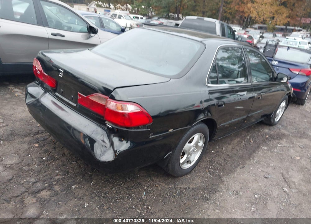 1999 HONDA ACCORD EX V6 VIN: 1HGCG1652XA039437