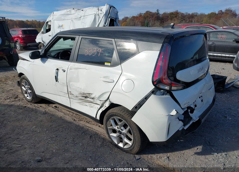 2023 KIA SOUL !/+/S VIN: KNDJ23AU4P7204593