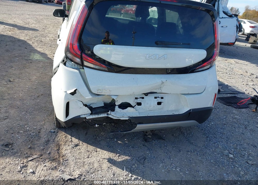 2023 KIA SOUL !/+/S VIN: KNDJ23AU4P7204593