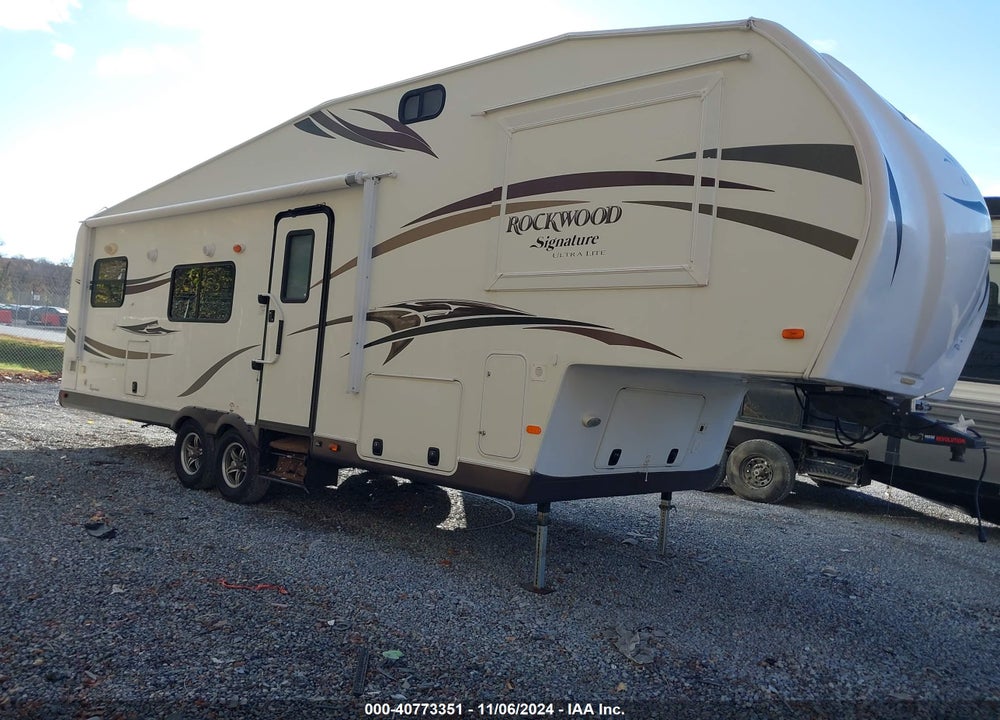2014 FOREST RIVER ROCKWOOD M2318G VIN: 4X4FRLD27E1859949