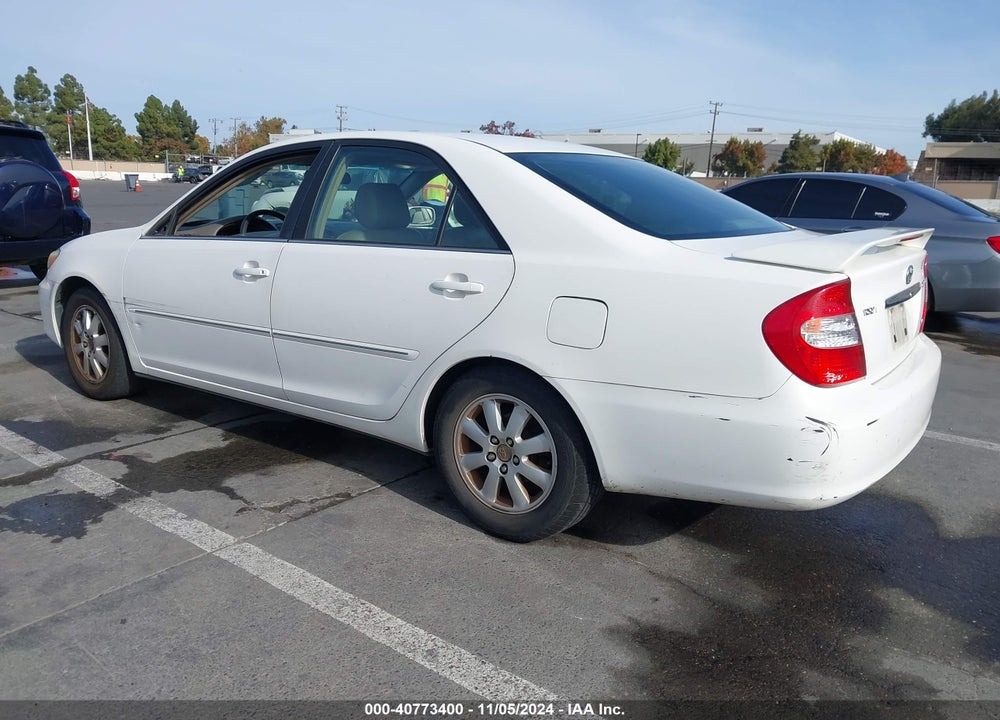 2003 TOYOTA CAMRY XLE V6 VIN: JTDBF30K130102681